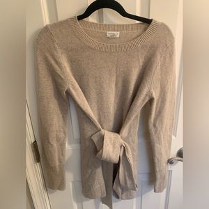 Club Monaco Tie-front Cashmere Sweater Size Medium - Beige/Oatmeal color